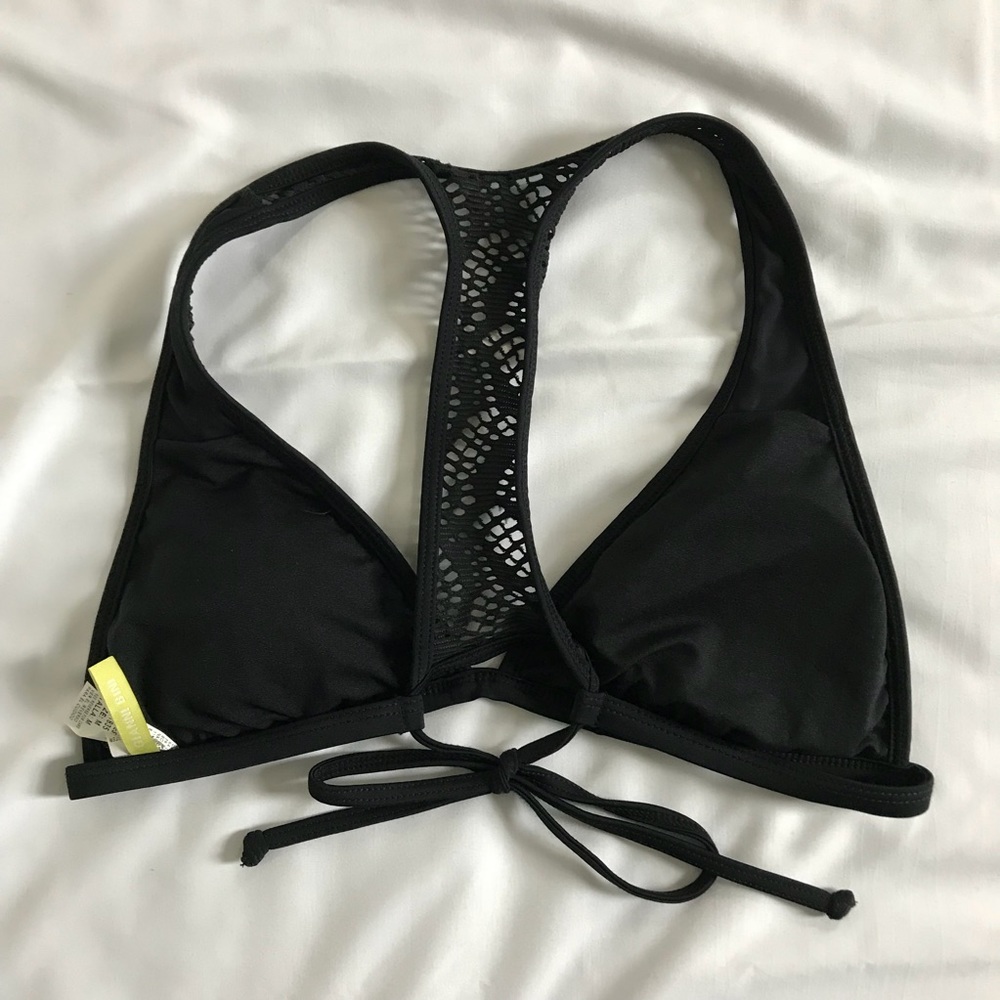 Gianni Bini Bikini Top | Black Crochet | Medium - Picture 3 of 5